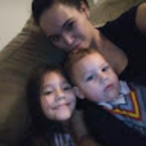 Meet your Posher, Jourdan - Picture 1 of 1